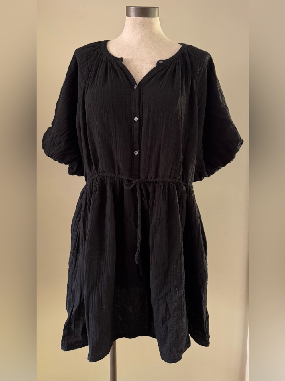 Old Navy Black Waist-Defined Puff-Sleeve Mini Summer Dress Large Textured Cotton - Picture 4 of 10